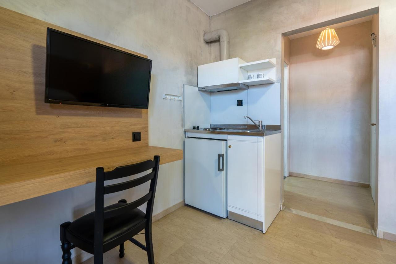 Bemyguest Comfort Zefyros Néoi Póroi Buitenkant foto